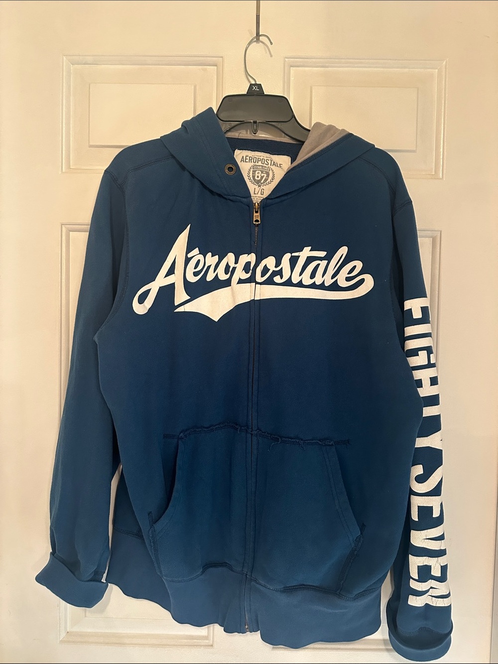 Men’s Large Aeropostale Blue & White Full-Zip Hoodie with Sleeve Script “87”